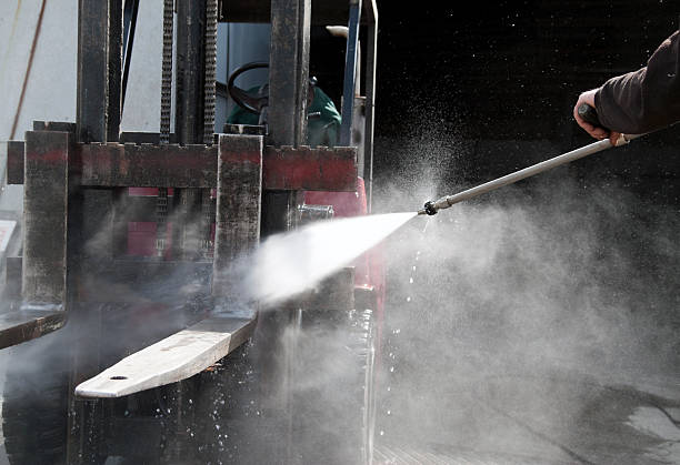 Best Roof Pressure Washing  in Holly Springs, GA